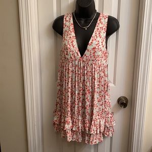 Floral Forever 21 sleeveless flowy dress -NWT